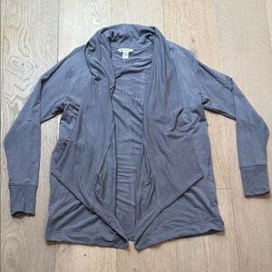 NWOT Athleta Pranayama Restore Wrap Women’s Small